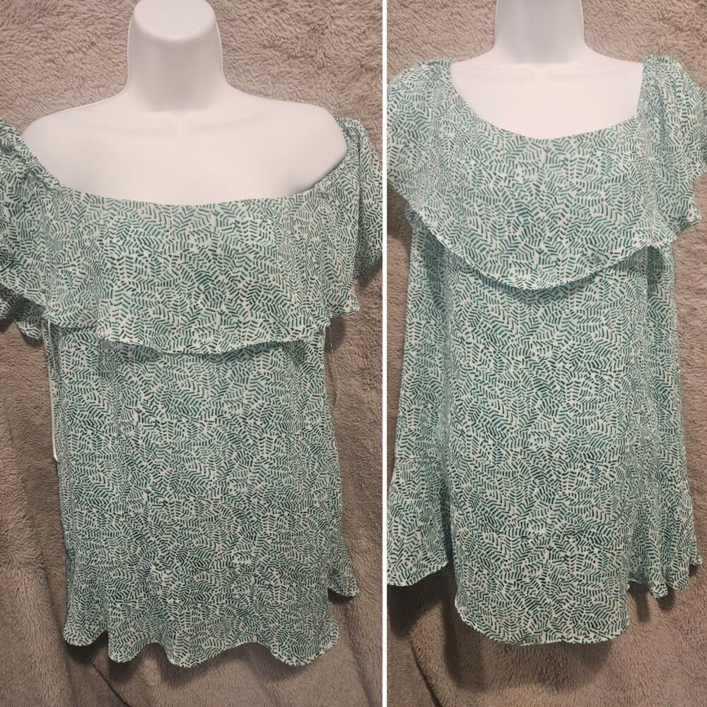 Banana Republic blouse, Green Ruffle Top, Womens Size Large, Off Shoulder Option